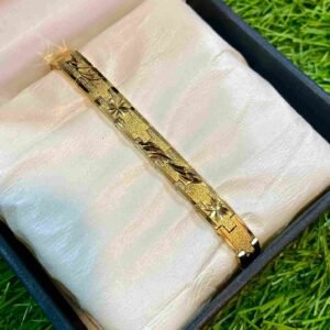 Elegant Gold Shinny Chain Bracelet